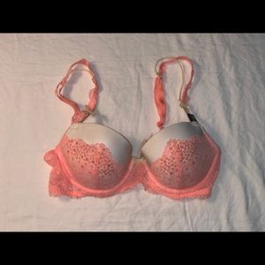 Victoria’s Secret Body By Victoria Bra